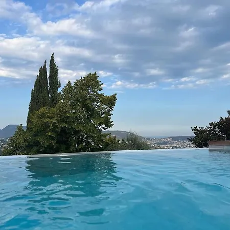 Et Sdb Privee Piscine Jaccuzzi Vue Ξενοδοχείο